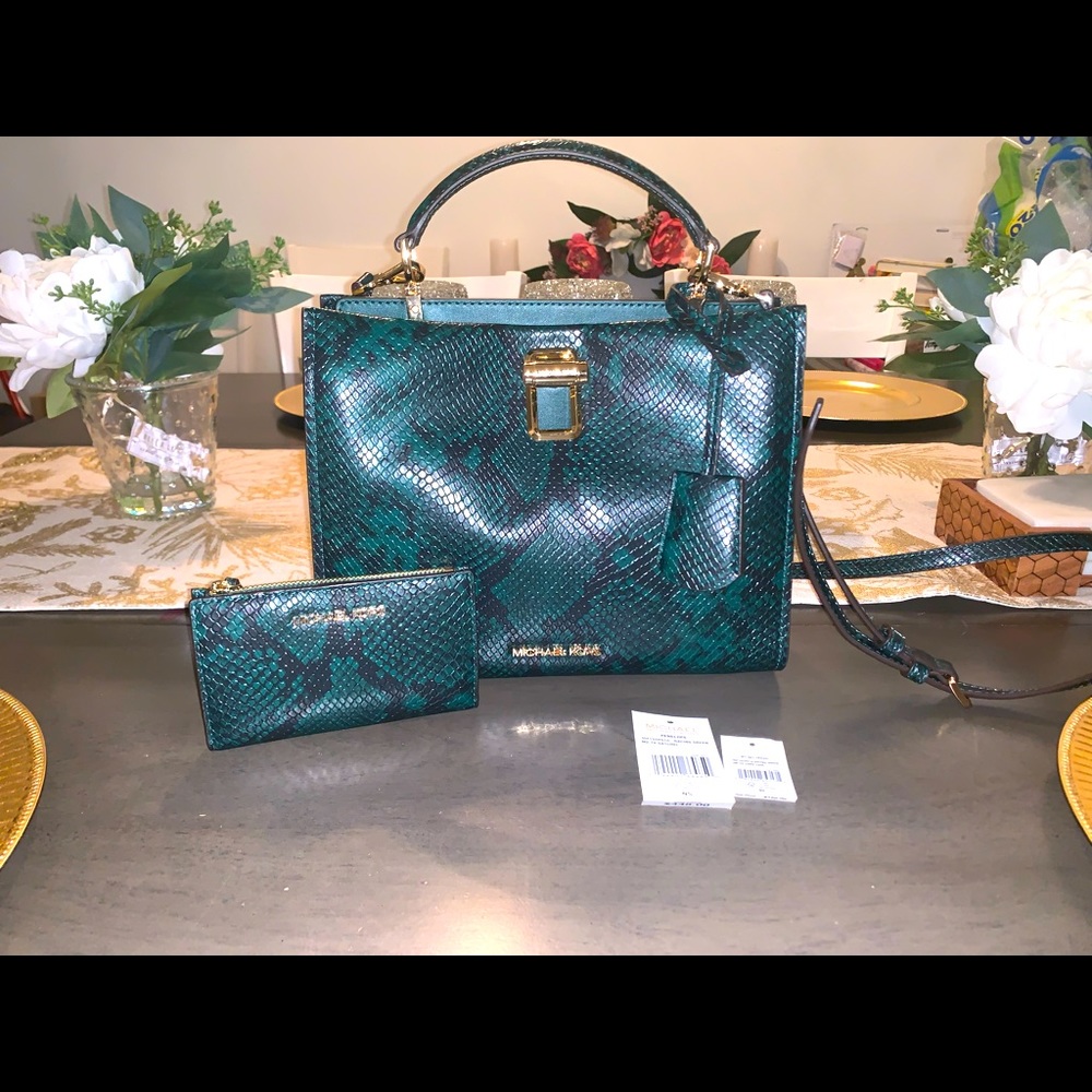 SOLD NWT Michael Kors Penelope Satchel w/Matching Wallet